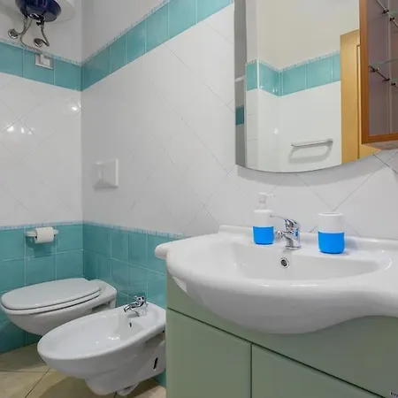 Porto Istana 4 - Casa Con Veranda E Wi-fi Apartmán *